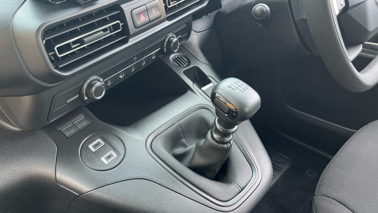 Citroen Berlingo 1.5 BlueHDi 100 Plus M 5dr [WAV] Diesel Estate